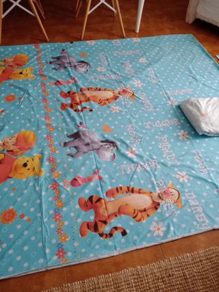 funda nórdica,Pooh.perfecto estado, 90 y 105