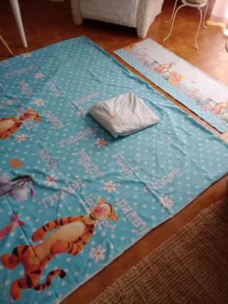 funda nórdica,Pooh.perfecto estado, 90 y 105