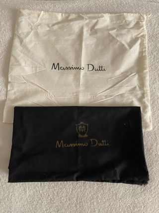 Bolsas, cajas y guardapolvo. Varias