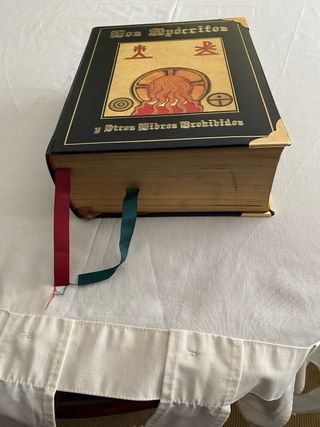 Libro antiguo.”Los Apócrifos”
