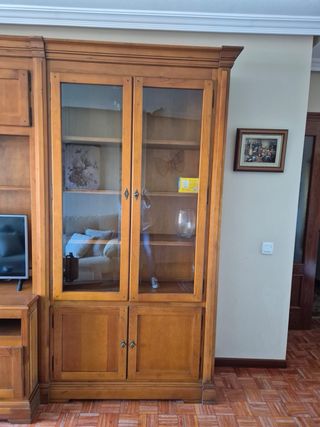 Mueble salón madera -  pino envejecido .