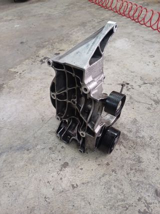 Soporte alternador BMW