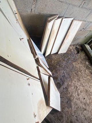 Prateleiras em madeira