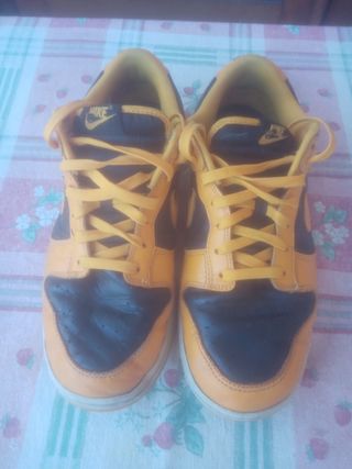 Nike Dunk Low - Scarpe gialle e nere