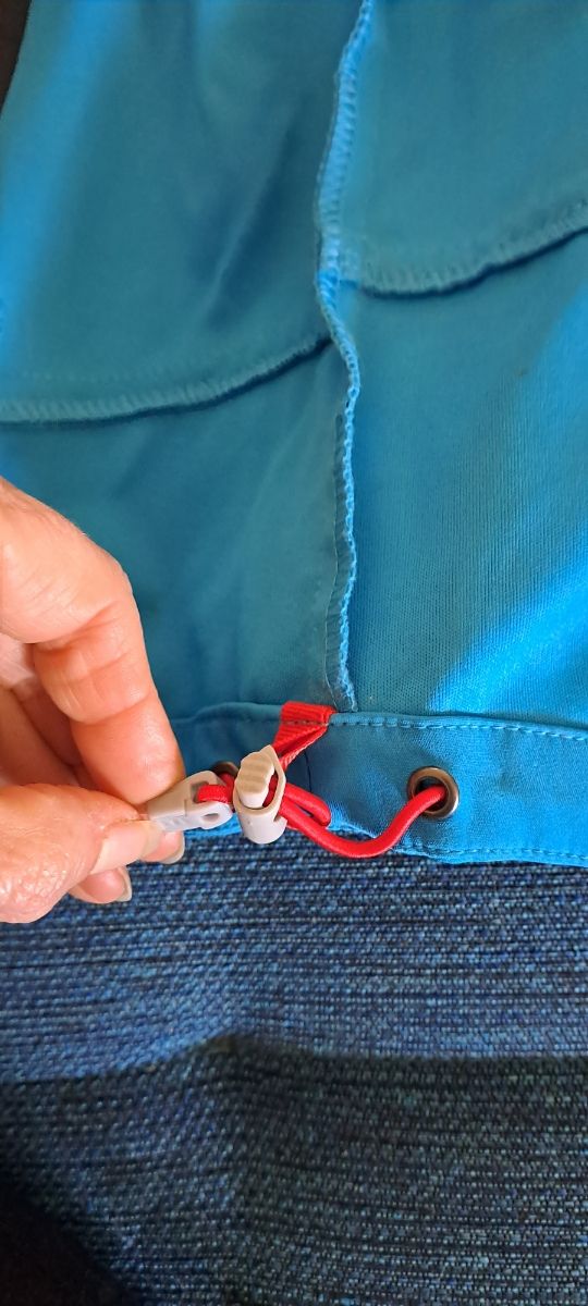 Impermeabile senza maniche