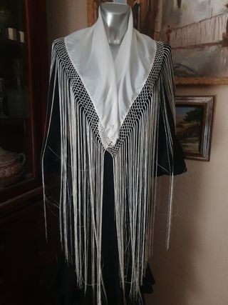 Mantónes diferentes colores,  mantoncillo de flame