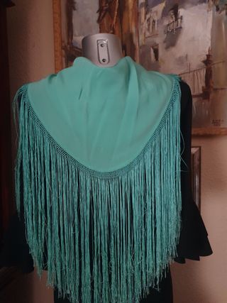 Mantónes diferentes colores,  mantoncillo de flame