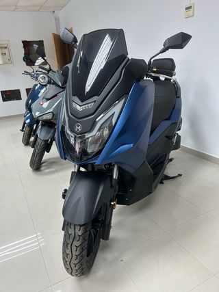 Mitt GTS 125