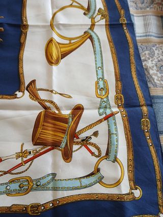 FOULARD