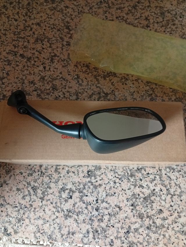 Espejo Honda NTV 700 Izquierdo