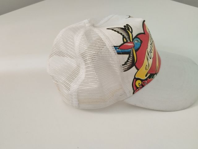 Gorra blanca de Mustang