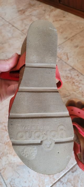 Cuñas rojas Yokono - talla 36