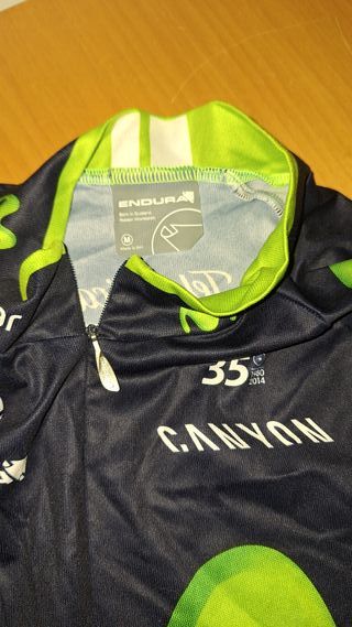 Equipación Movistar Team