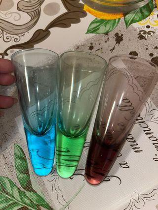 Porta liquore con bicchierini