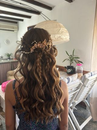 PELUQUERA EVENTOS A DOMICILIO