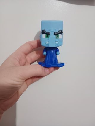 Muñeco del McDonald's de Minecraft 
