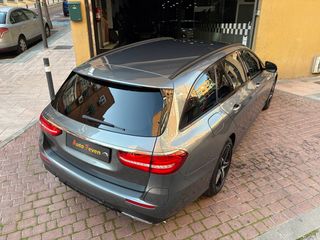 Mercedes E 300 de AMG line 306 cv