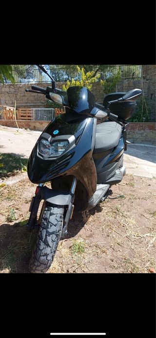 Piaggio Typhoon 125cc. 4t.