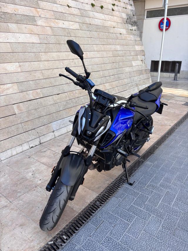 Yamaha MT07