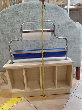Mueble portarrollos 