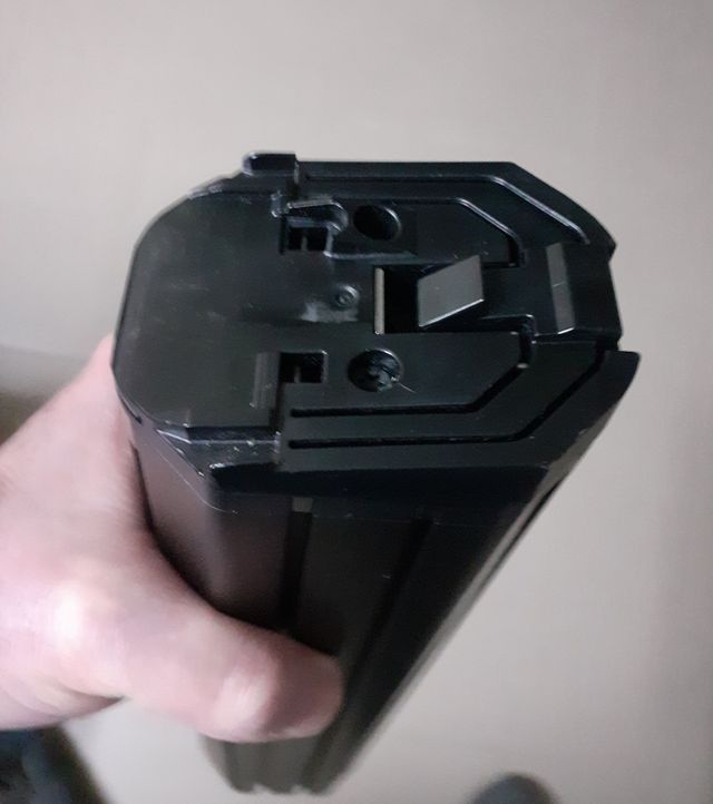 Batteria Bosch PowerTube 500 ebike, verticale