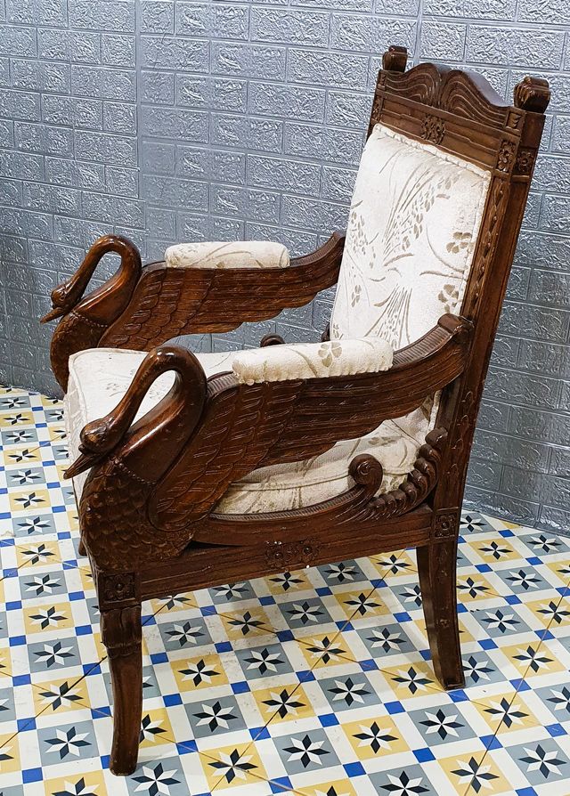 Pareja de sillones estilo Imperio en caoba