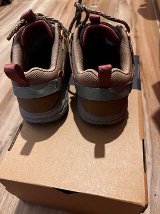 Zapatillas montaña Teva