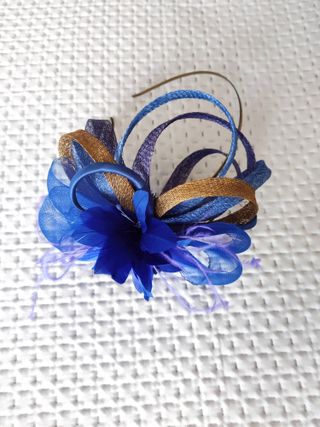 TOCADO DE FIESTA AZUL-DORADO
