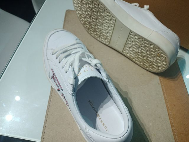 Zapatillas Tommy Hilfiger blancas