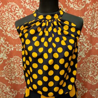 Conjunto falda y blusa 