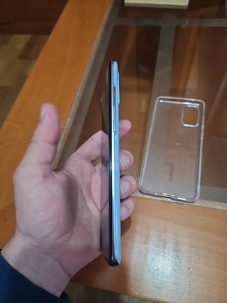 Samsung Galaxy S20+ 5G - Blu e Nero