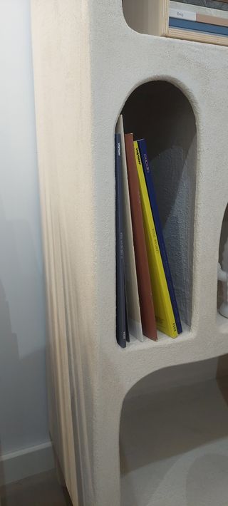 Estantería de piedra - Decorativa