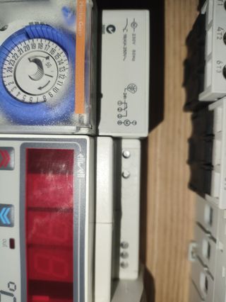 Interruptor diferencial Merlín Gerin