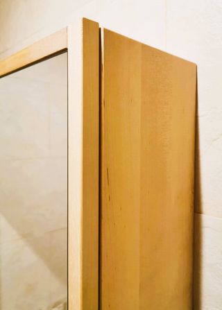 Armario baño de madera con puertas espejo 60X60x17