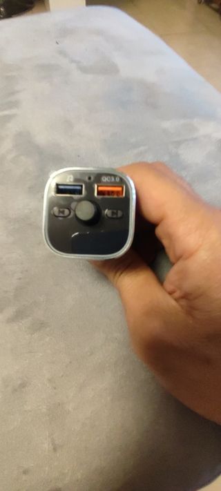 Trasmettitore FM bluetooth