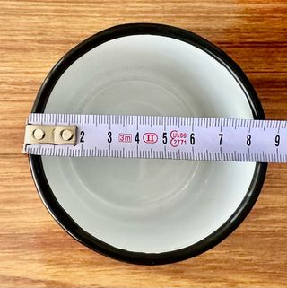 4 Tazas Metálicas Vintage Rojas y Verdes