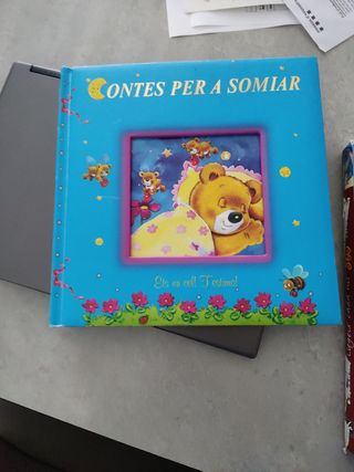 Cuentos para soñar y 365 contes.4€ por unidad