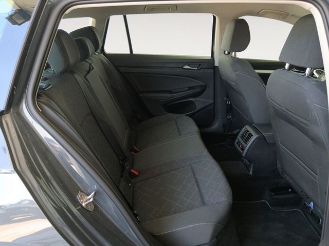 Volkswagen Golf Life eTSI