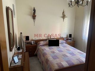 Casa adosada en venta en Zona Mercat en Rubí