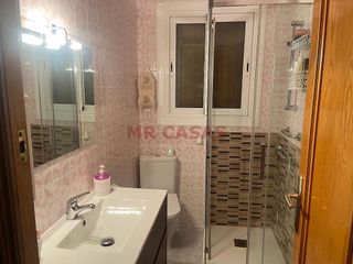 Casa adosada en venta en Zona Mercat en Rubí