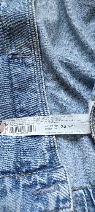 Cazadora vaquera Stradivarius XS sin estrenar 