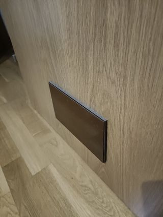 3 Puertas de roble maciza 1 con cristal y 2 lisas 