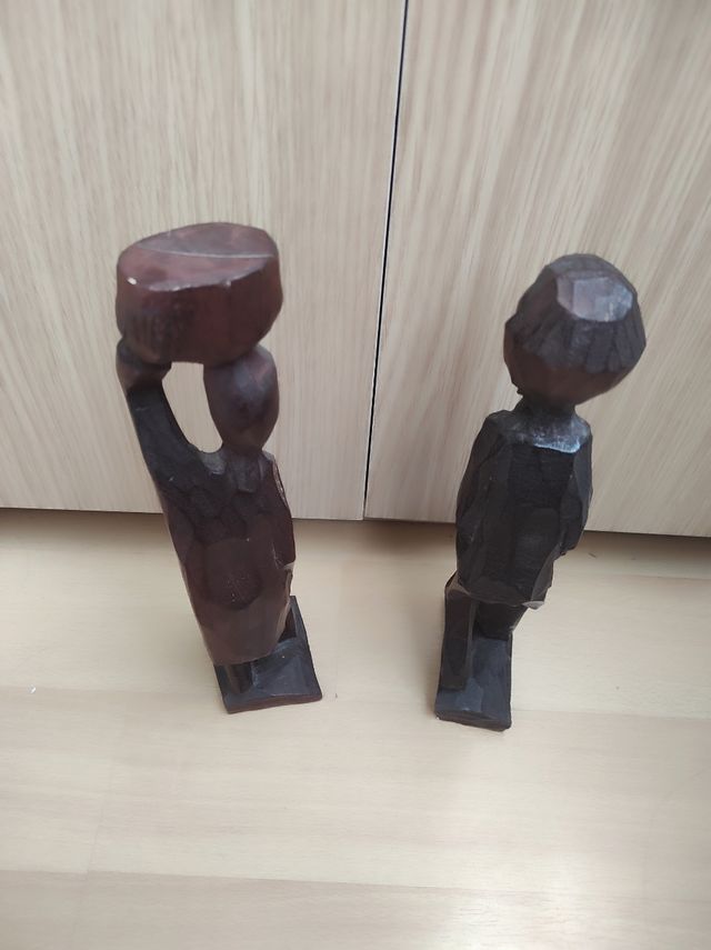 2 Figuras Artesanales Madera