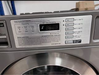 Lavadora y Secadora LG 12kg - Autoservicio