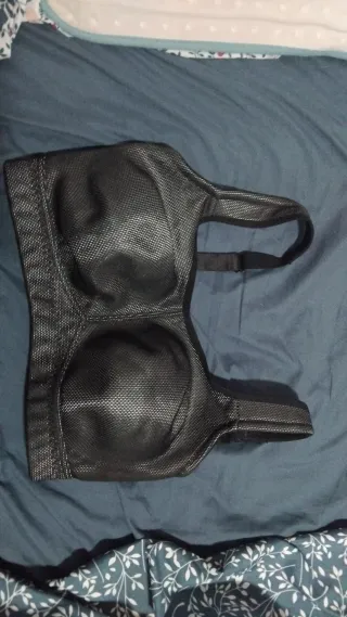 Top deportivo negro-plata