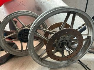 Llantas Moto Guzzi V35/V50/V65