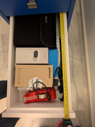 Escritorio y cajonera personalizado