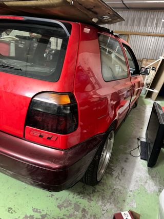 DESPIECE O COMPLETO 
VW Golf 3 USA ORIGINAL