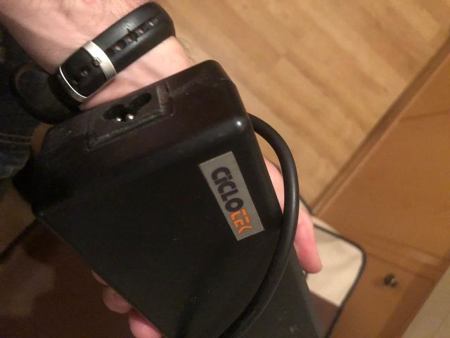 Batería CicloTek 36V 11Ah + Cargador