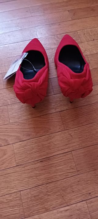 Zapatos Bershka rojos tacón
